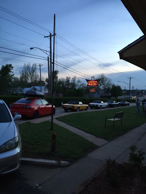 Lincoln Motel Chandler Екстериор снимка